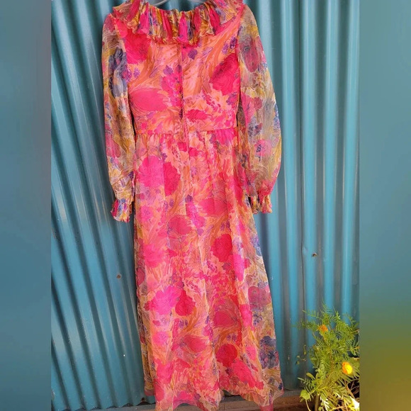 Vintage Pink Floral Chiffon Dress  Long Sleeves Long Small 70s Mrs, Roper - Picture 7 of 12